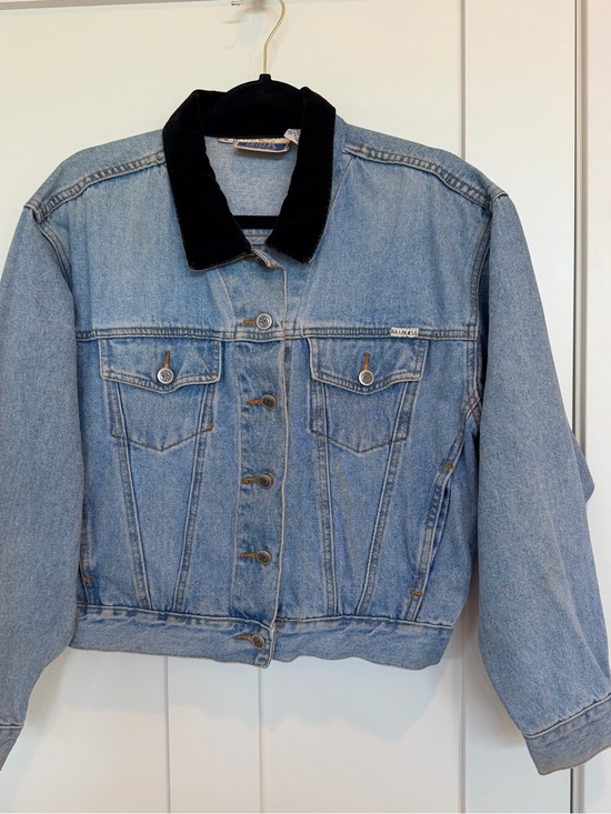 bill blass Jackets & Blazers - bill blass Light Blue Denim Jacket with Black Velvet Collar Label Detail